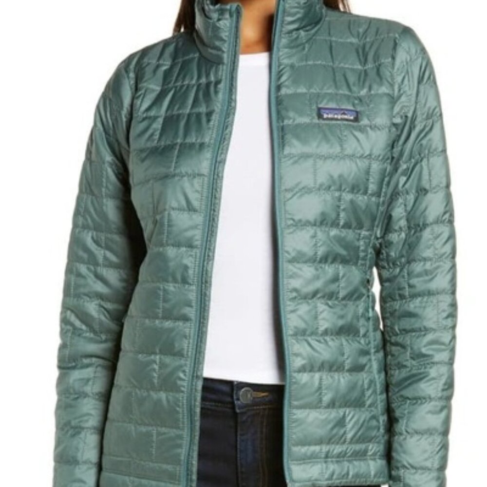 Small Patagonia Women’s nanopuff jacket in regen green